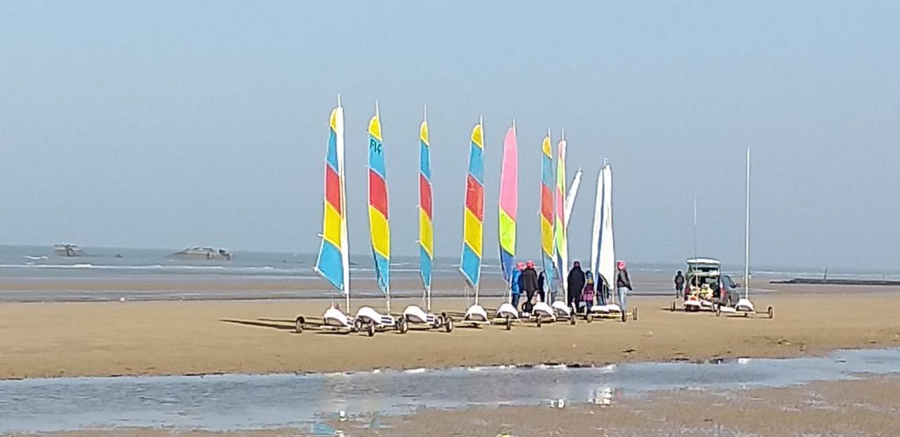 Au 13 : Fenetres Sur Arromanches Eksteriør bilde